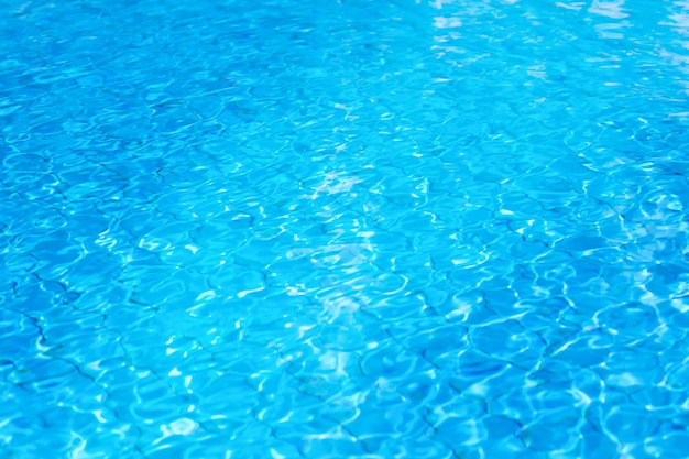 fond de surface de l'eau d'une piscine