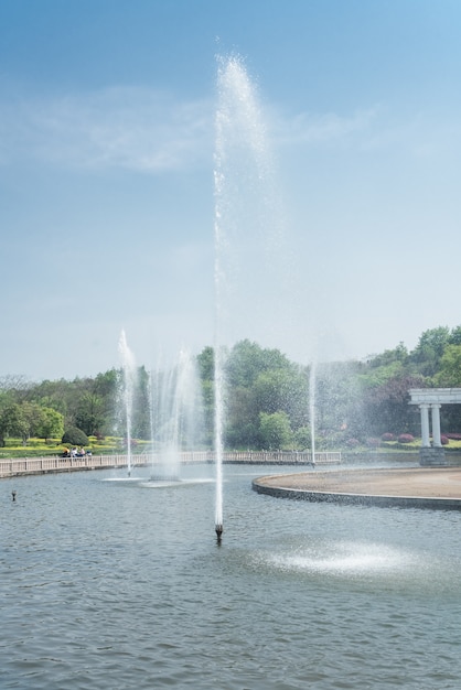 Fontaines et étangs dans le parc