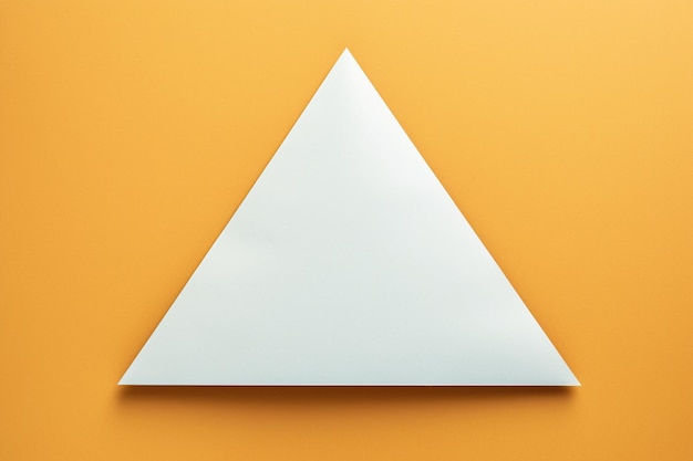 Photo forme de papier triangle photo avec copyspace