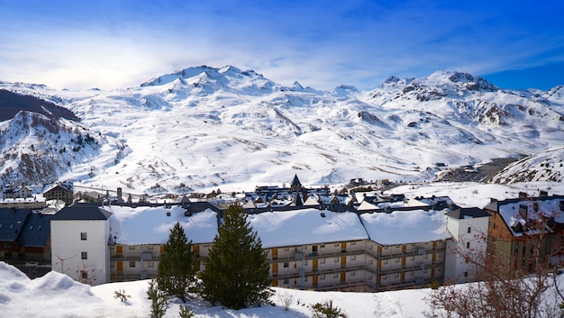 Formigal, domaine skiable, huesca, pyrénées, espagne