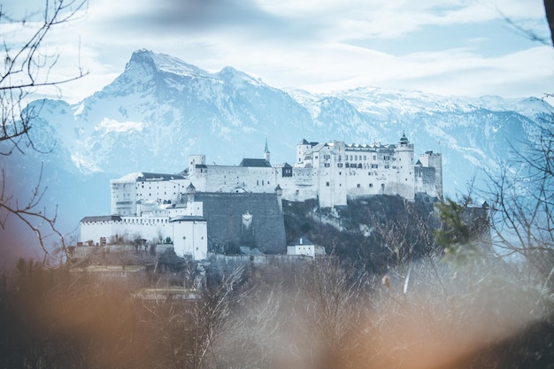 Forteresse Hohensalzburg Beau château médiéval en Autriche attraction touristique