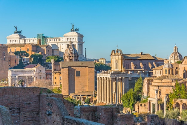 Forum Palatino à Rome Italie lors d'une journée ensoleillée