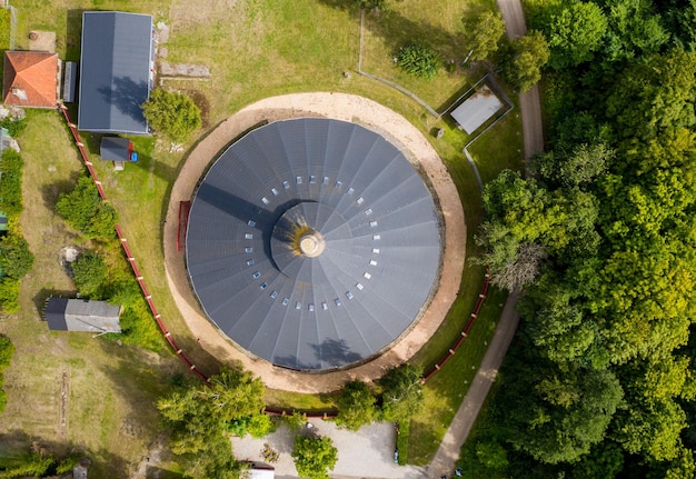 Un four rond historique pour la fabrication de briques.