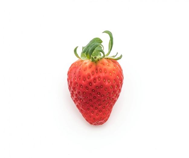 fraise fraîche sur blanc