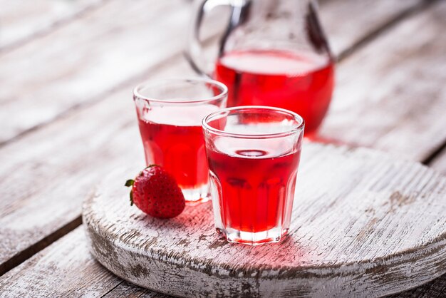 Fraise à la fraise dans un verre