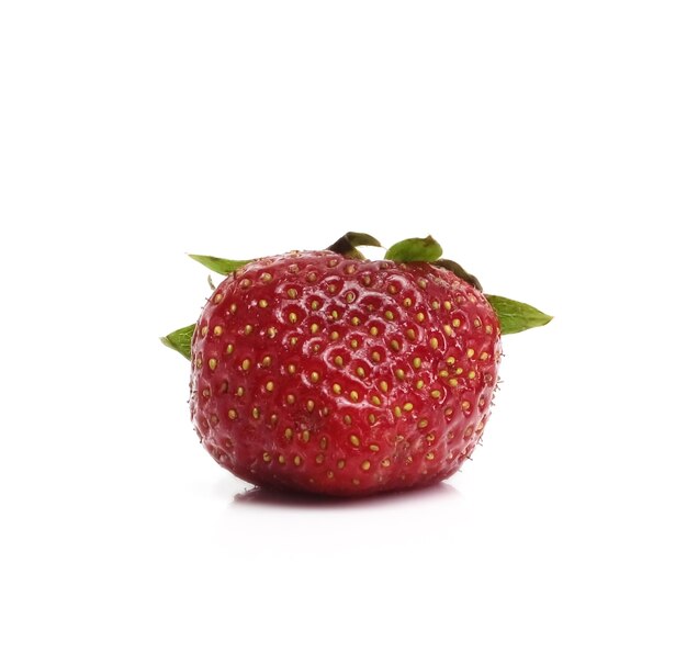 Fraise isolé sur fond blanc