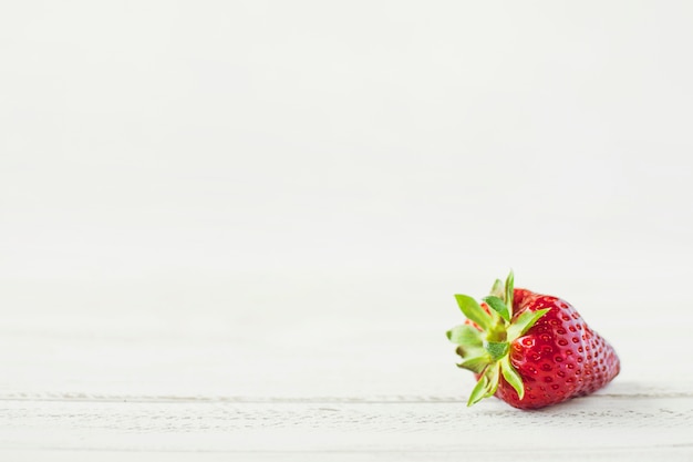 Fraise sur une table