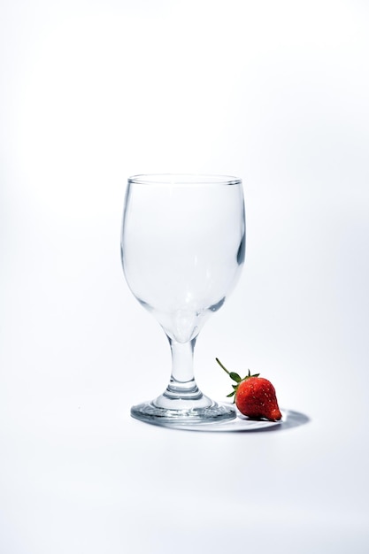 La fraise et le verre