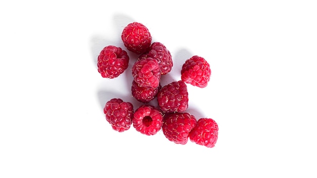 Framboise isolée. Framboises