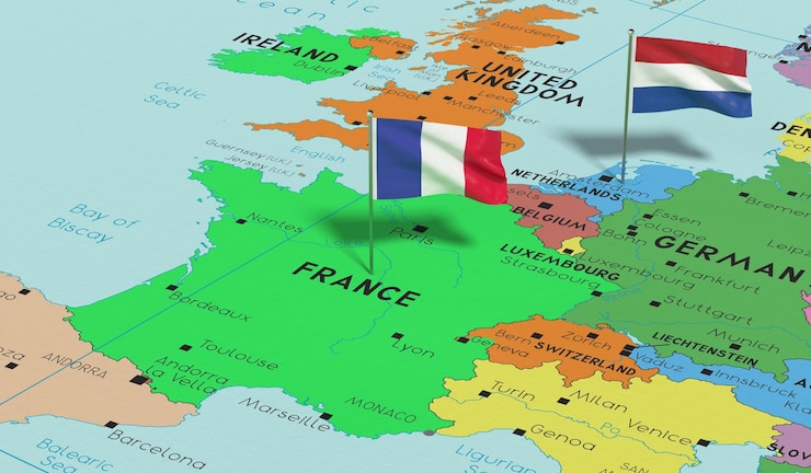 Photo la france et les pays-bas épinglent les drapeaux sur la carte politique illustration 3d