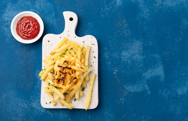 Frites au fromage