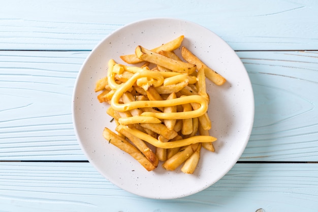 frites avec du fromage