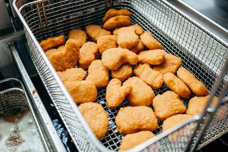 Photo friteuses et grillades, équipement d'une restauration rapide
