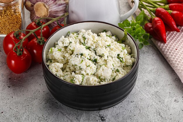 Fromage blanc aux herbes vertes