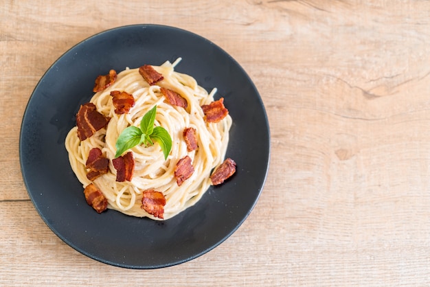 fromage à la crème spaghetti au bacon