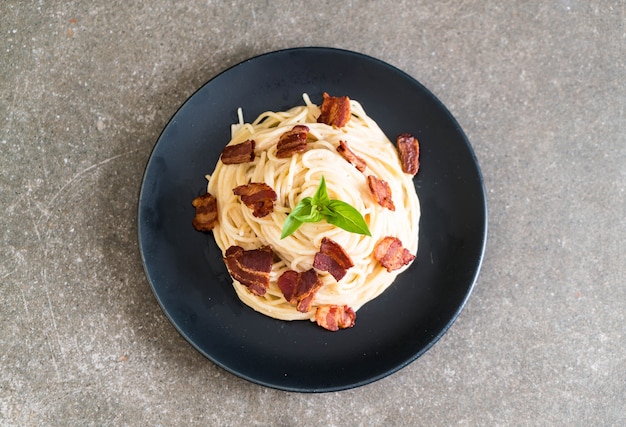 fromage à la crème spaghetti au bacon