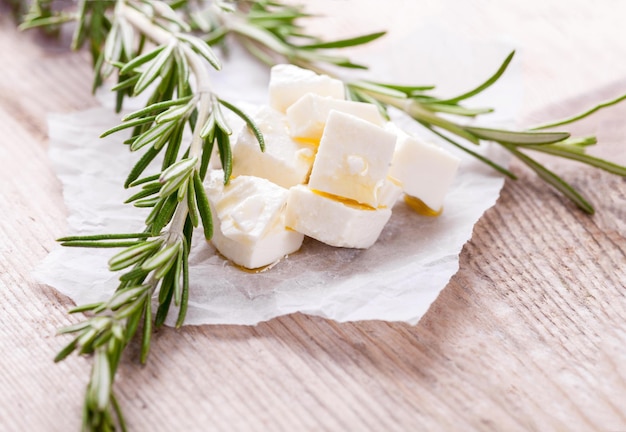 Fromage feta alimentaire fromage feta d'olive huile en bois