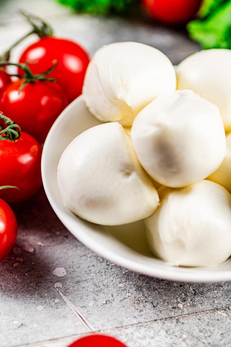 Photo fromage mozzarella aux tomates cerises et aux herbes