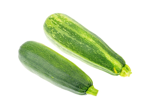 Fruit de courgette verte isolé sur fond blanc. Photo Studio