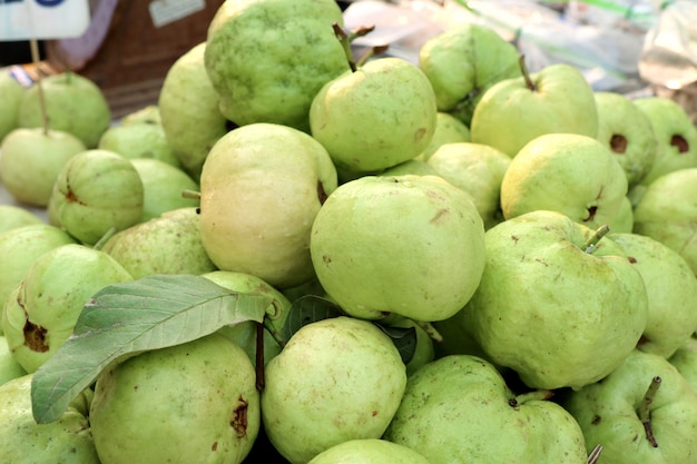 Fruit de goyave au street food