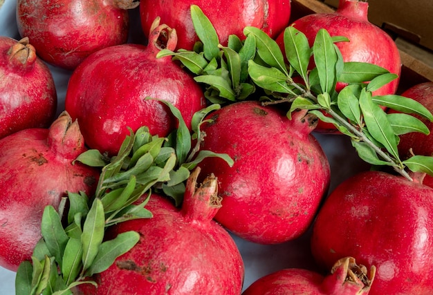 fruit de grenade sur le marché