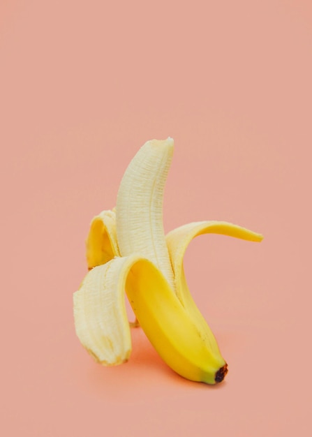 Fruit isolé sur fond blanc