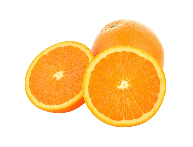 Fruit orange isolé sur blanc