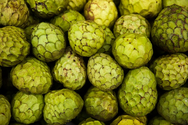 Photo fruits anona da madeira sur le marché