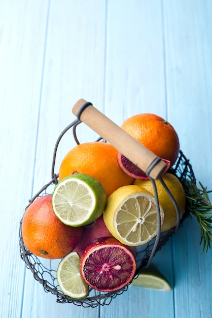 fruits dans un panier