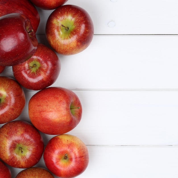 Fruits pommes pommes rouges avec fond