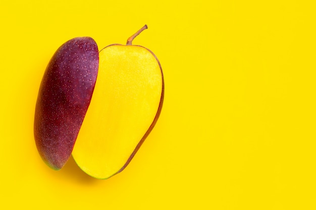 Fruits tropicaux, mangue