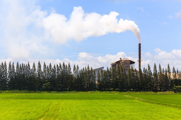 Fumée de l&#39;usine