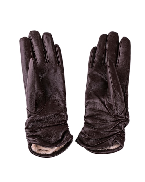 Gants de dames isolés