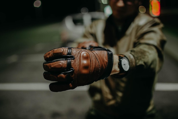 gants de moto en cuir marron