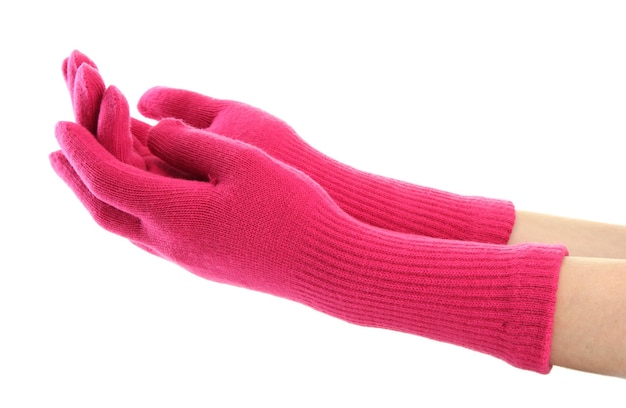 Gants tricotés femme sur les mains isolés sur blanc