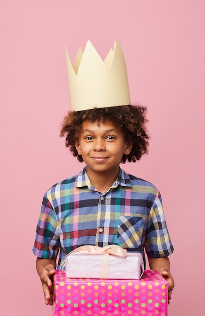 Garçon d'anniversaire afro-américain