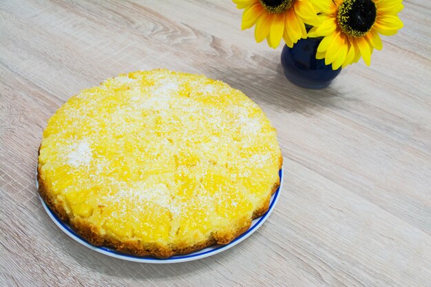 Gâteau à l'ananas et à la noix de coco