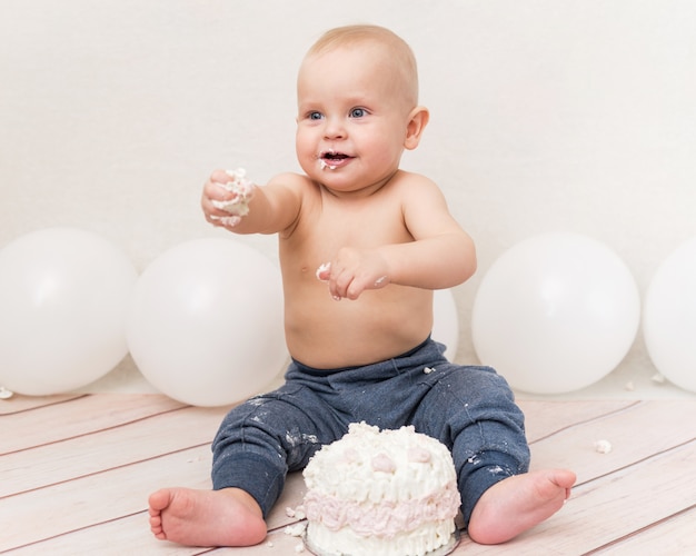 Gâteau d'anniversaire pour bébé