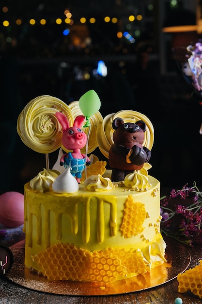 gâteau d'anniversaire avec Winnie l'ourson