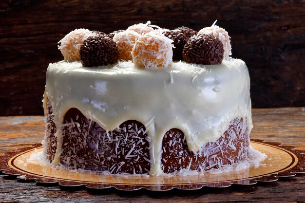 Gâteau au chocolat avec bonbon