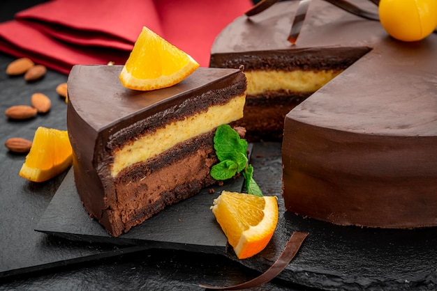 Gâteau au chocolat avec différentes couches Alimentation saine