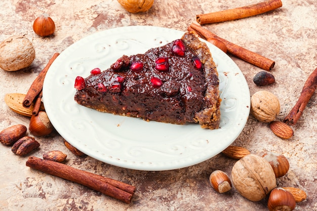 Gâteau au chocolat à la grenade