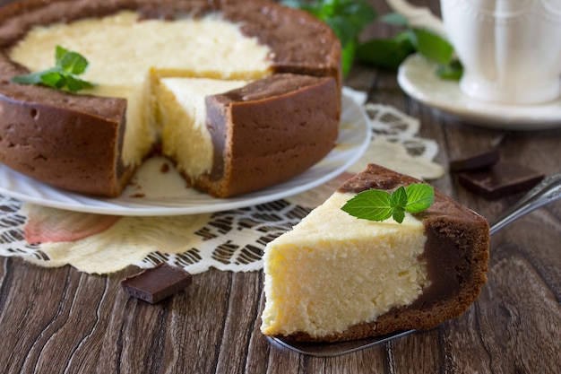 Gâteau au fromage à la crème et au chocolat