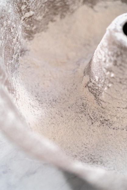 Gâteau Bundt en velours rouge