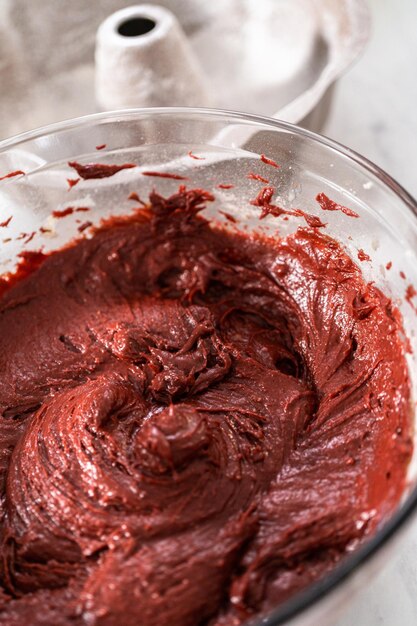 Gâteau Bundt de velours rouge