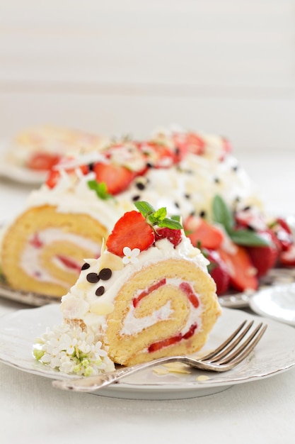 gâteau à la crème aux fraises