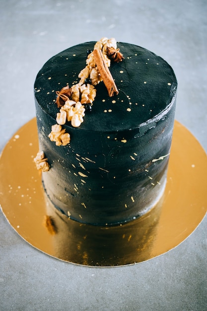 Gâteau de fête noir