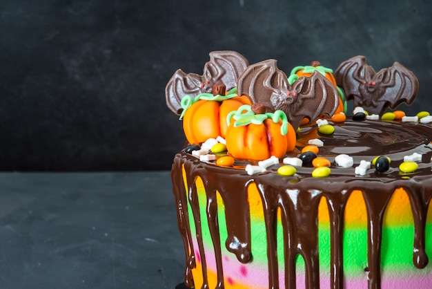 Gâteau d'Halloween au chocolat et fondant