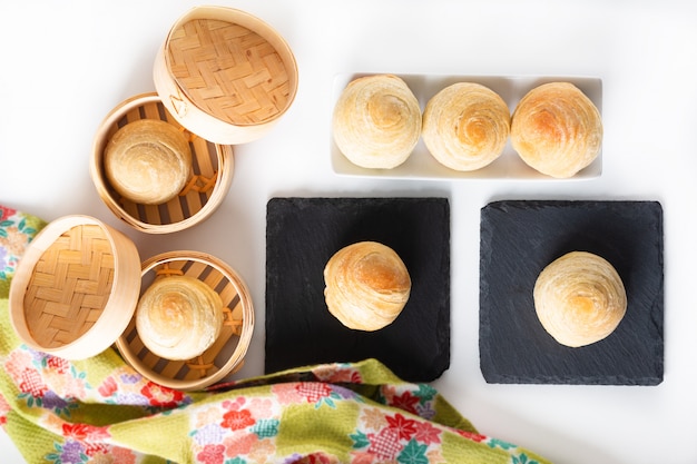 gateau de lune feuilleté biologique chinois fait maison de Huaiyang Spiral