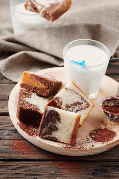 Gâteau marbré fait maison au lait